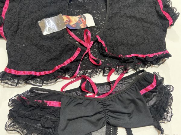 CONJUNTO HELENA COM CINTA LIGA M