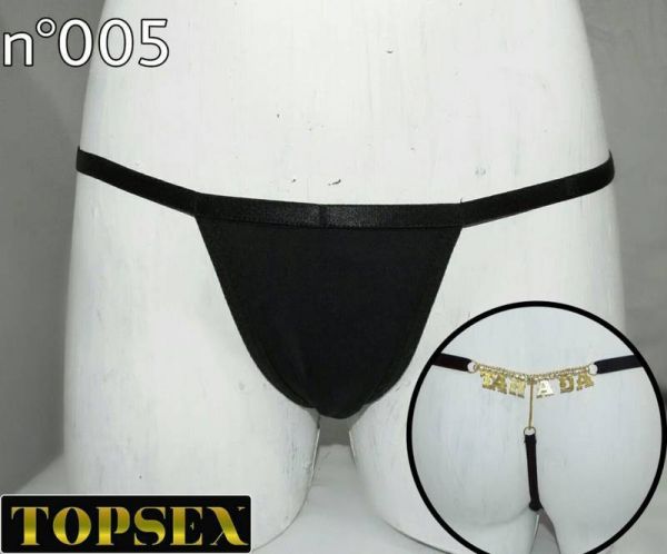 CALCINHA FIO COM STRASS NO BUMBUM