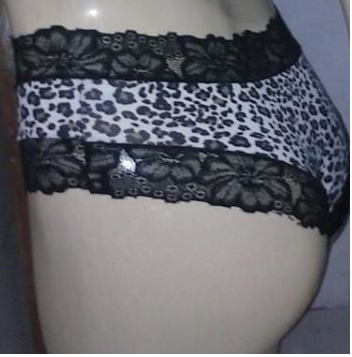 CALCINHA DE ONCINHA D GREG